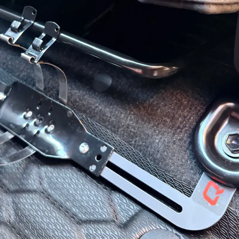 QFire Vehicle Fire Extinguisher Bracket - Toyota Hilux 2015+
